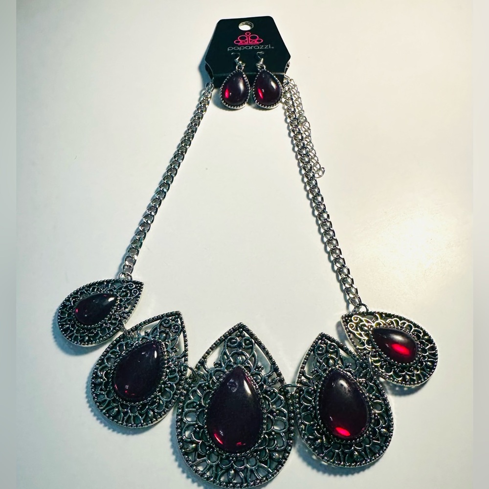 Silver Medallion Necklace & Earrings Set